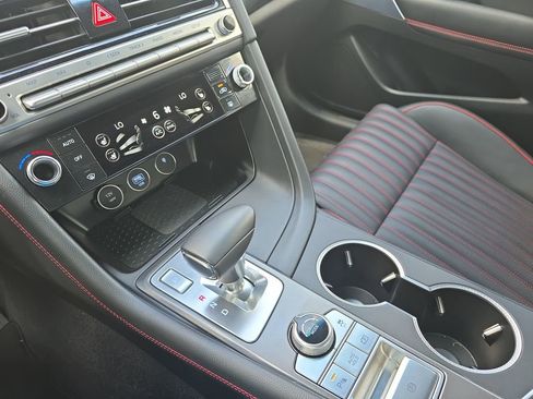 Used 2025 Genesis G70 2.5T w/ Sport Prestige Package image 24