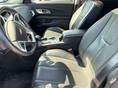 Used 2016 Chevrolet Equinox LTZ w/ Enhanced Convenience Package FWD image 14