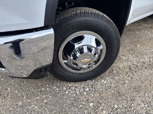 New 2026 Chevrolet Silverado 3500 LT w/ Convenience Package image 13