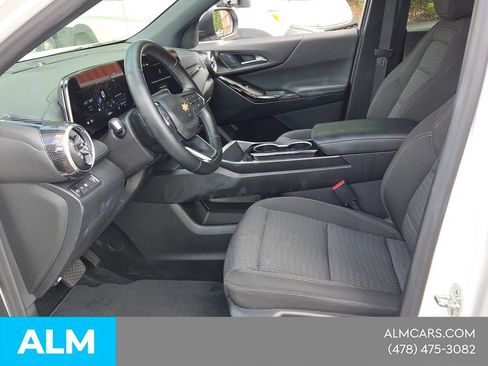 Used 2025 Chevrolet Equinox LT FWD image 5