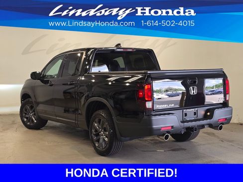 Used 2023 Honda Ridgeline Sport image 4