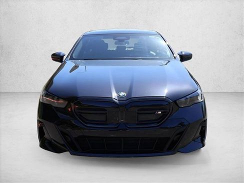 Certified 2025 BMW i5 M60 w/ Premium Package AWD/4WD image 3
