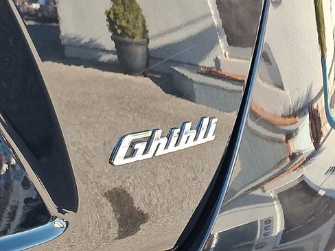 Used 2017 Maserati Ghibli image 30