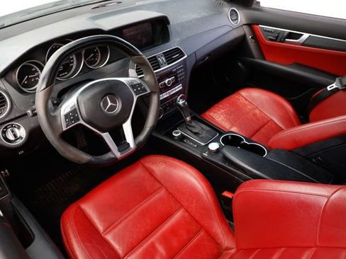 Used 2013 Mercedes-Benz C 63 AMG Sedan w/ AMG Development Pkg image 6
