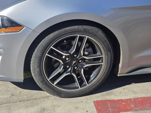 Used 2022 Ford Mustang Premium image 16