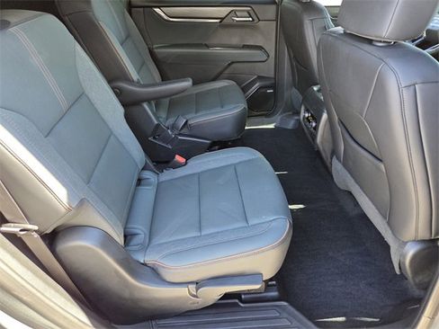 Certified 2025 GMC Acadia AT4 w/ Luxury Package image 14