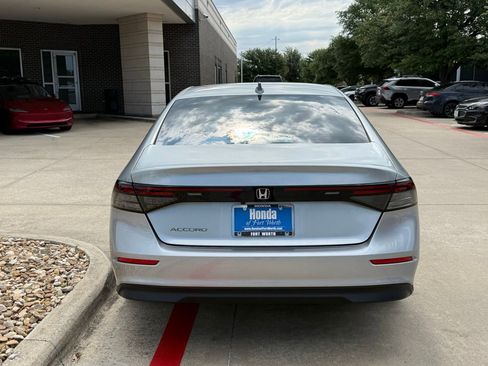 Used 2024 Honda Accord LX image 4