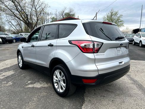 Used 2018 Ford Escape S image 8