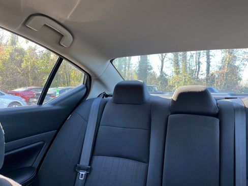 Used 2025 Nissan Altima 2.5 SV image 38