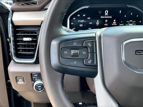 Used 2024 GMC Sierra 2500 Denali w/ Denali Reserve Package AWD/4WD image 43