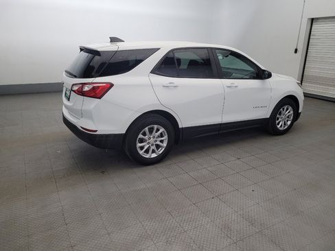 Used 2021 Chevrolet Equinox LS w/ LS Convenience Package image 10