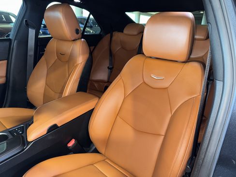 Used 2025 Cadillac CT4 Premium Luxury image 31