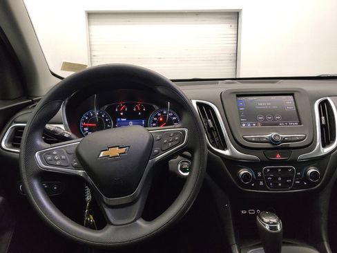 Used 2021 Chevrolet Equinox LT FWD image 22