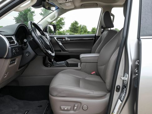 Used 2022 Lexus GX 460 Premium AWD/4WD image 4