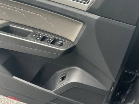 Used 2022 Volkswagen Atlas SEL AWD/4WD image 8