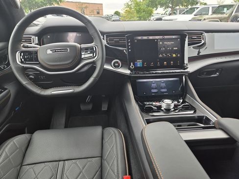 New 2026 Jeep Grand Wagoneer Summit AWD/4WD image 14