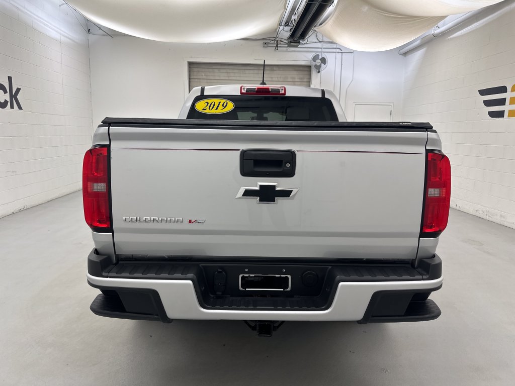 Used 2019 Chevrolet Colorado W/T w/ Custom Special Edition AWD/4WD image 9