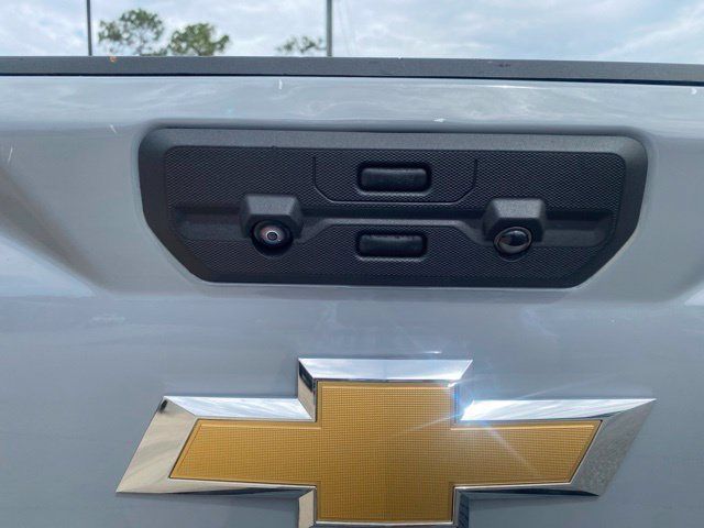 Used 2024 Chevrolet Silverado 2500 Custom w/ Custom Value Package AWD/4WD image 21