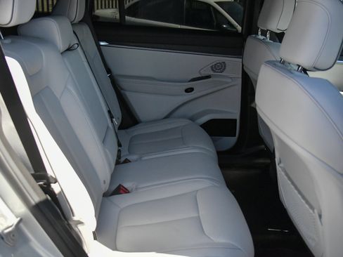 Used 2025 Jeep Wagoneer S Limited AWD/4WD image 59