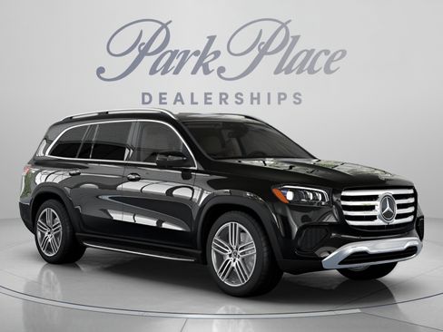 Used 2026 Mercedes-Benz GLS 450 4MATIC image 31