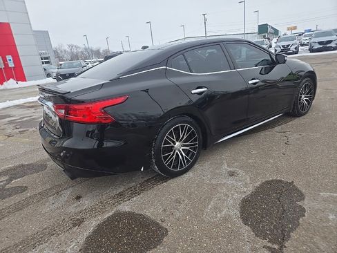 Used 2017 Nissan Maxima Platinum w/ Medallion Package image 7