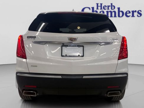 Used 2018 Cadillac XT5 AWD image 6
