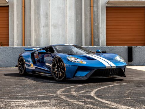 Used 2019 Ford GT image 43