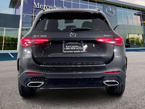 New 2026 Mercedes-Benz GLC 300 4MATIC image 4