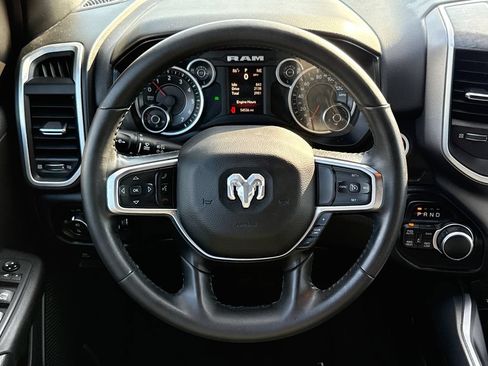 Used 2019 RAM 1500 Big Horn AWD/4WD image 13
