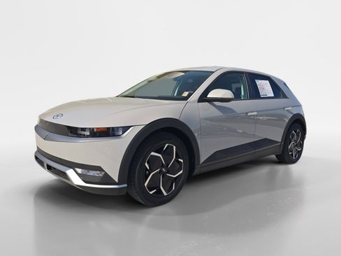 Certified 2024 Hyundai Ioniq 5 SEL RWD image 7