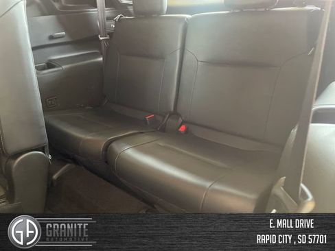 Used 2024 Mitsubishi Outlander FWD image 34