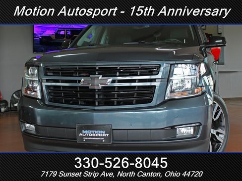 Used 2019 Chevrolet Suburban Premier w/ RST 6.2L Performance Edition AWD/4WD image 61