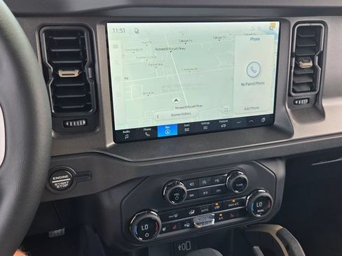 New 2026 Ford Bronco Badlands AWD/4WD image 18