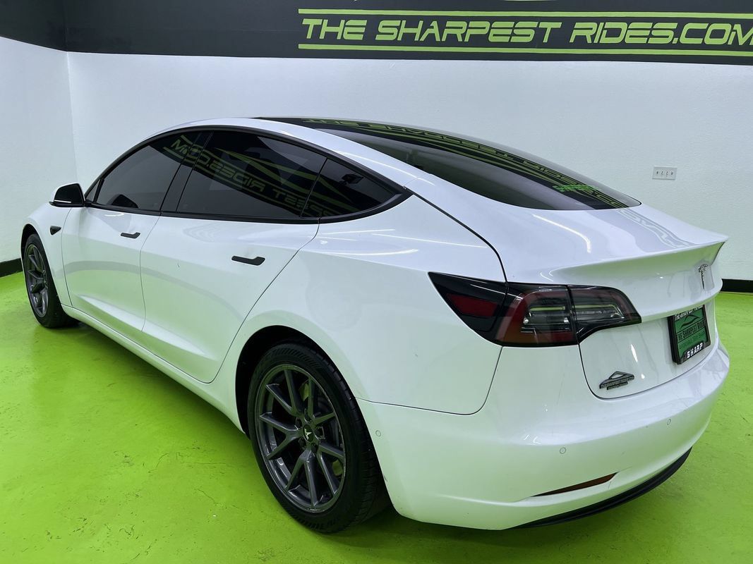Used 2021 Tesla Model 3 Standard Range Plus RWD image 7