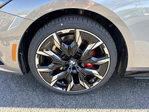 New 2026 BMW 530i 530i w/ M Sport Package image 10