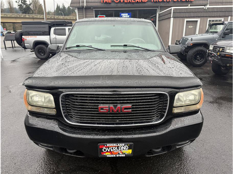 Used 1999 GMC Yukon Denali AWD/4WD image 3