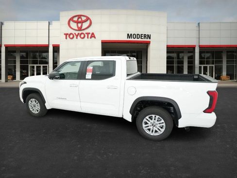 New 2026 Toyota Tundra SR5 image 11