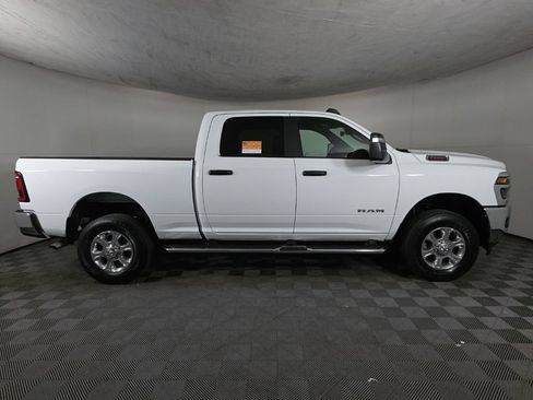 Certified 2026 RAM 2500 Big Horn AWD/4WD image 4