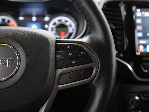 Used 2020 Jeep Cherokee Limited AWD/4WD image 26