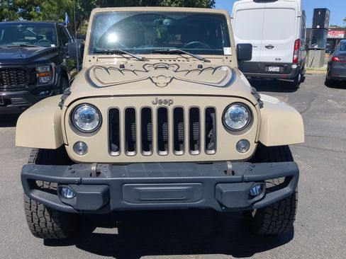 Used 2018 Jeep Wrangler Sport AWD/4WD image 11
