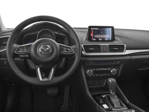 Used 2017 MAZDA MAZDA3 Touring FWD image 10