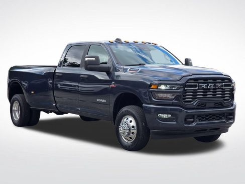 New 2026 RAM 3500 Big Horn AWD/4WD image 14
