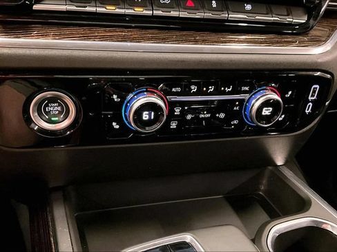 Used 2024 GMC Sierra 1500 Elevation AWD/4WD image 30