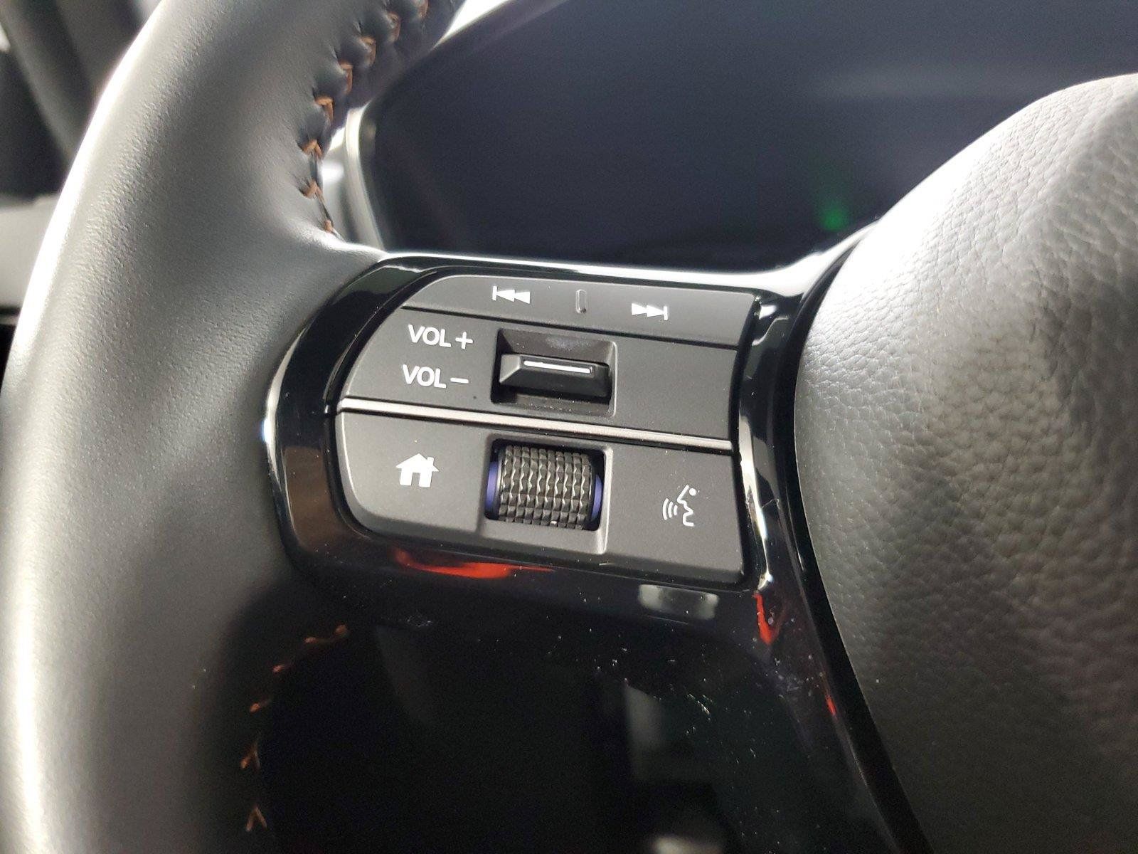 Used 2025 Honda CR-V Sport Touring image 25