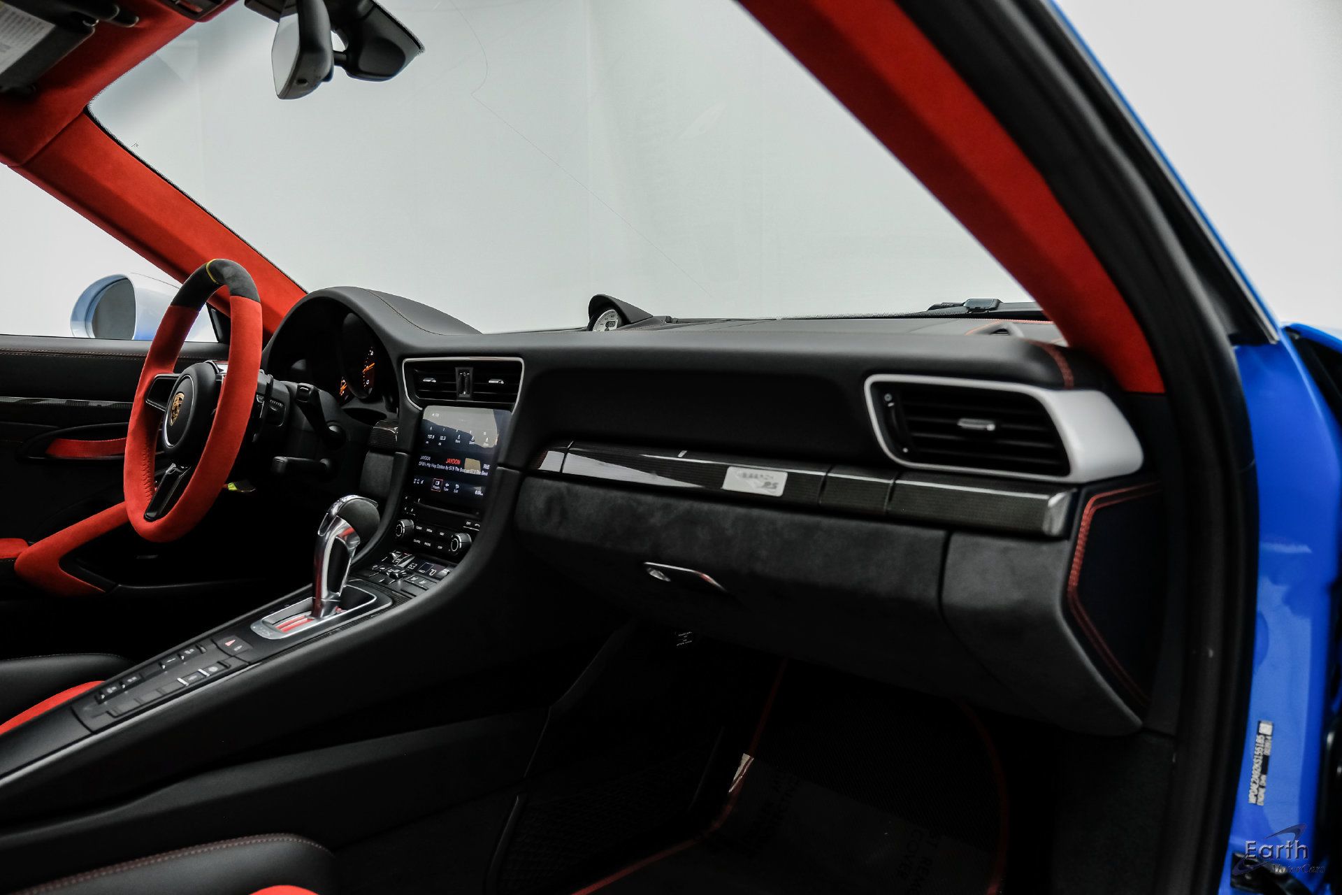 Used 2019 Porsche 911 GT2 RS RWD image 59