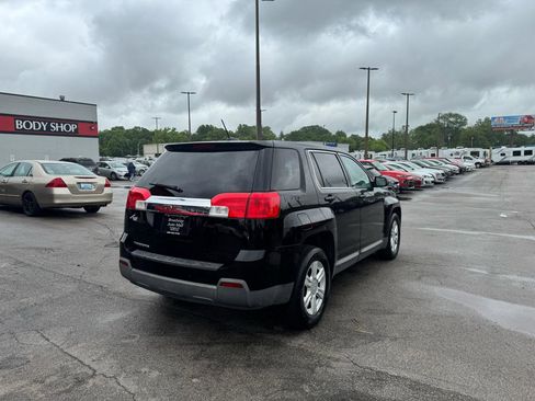 Used 2015 GMC Terrain SLE FWD image 3