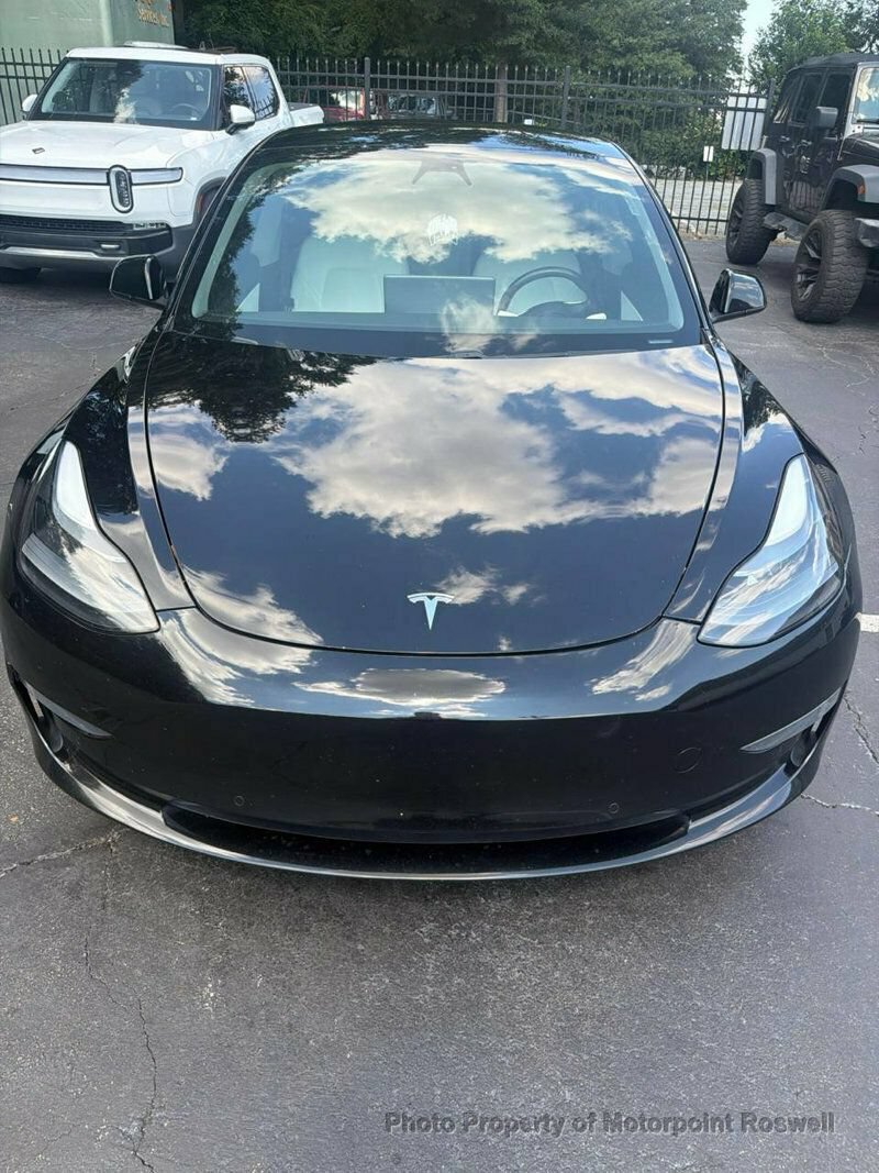 Used 2021 Tesla Model 3 Standard Range Plus RWD image 2