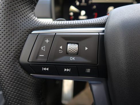 New 2026 Mitsubishi Outlander SEL FWD image 36