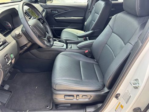 Used 2021 Honda Passport Touring image 12