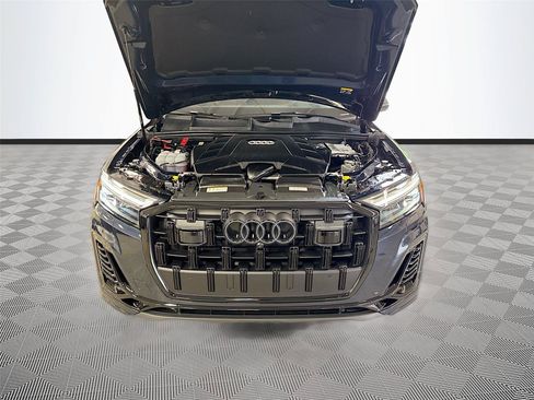Certified 2026 Audi Q7 3.0T Premium Plus w/ Premium Plus Package AWD/4WD image 32